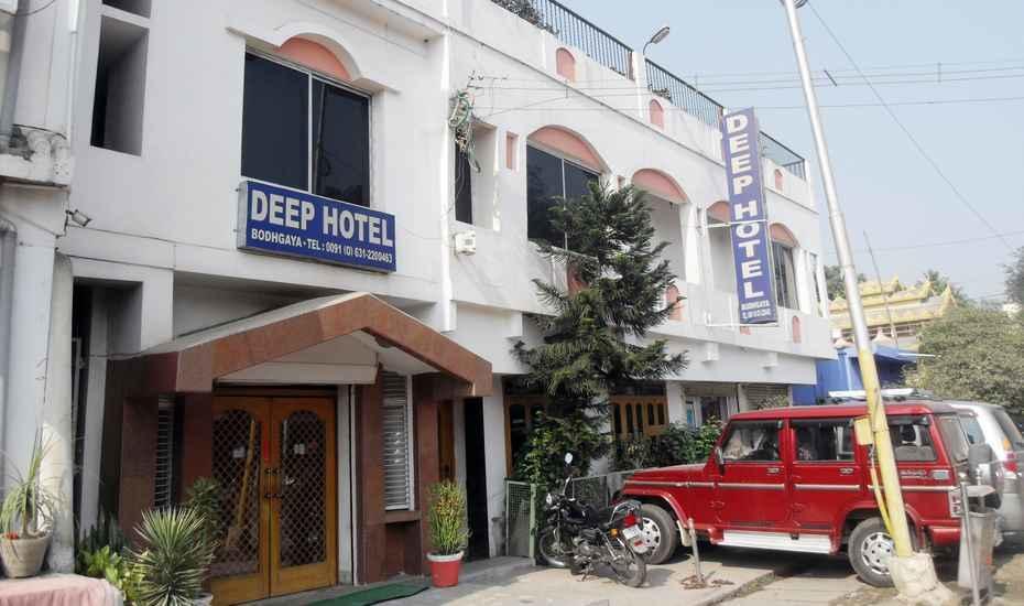 Deep Hotel ブッダガヤ エクステリア 写真